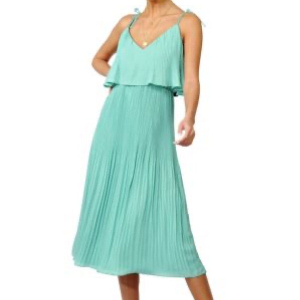 Adelyn Rae Pleated Midi Dress
